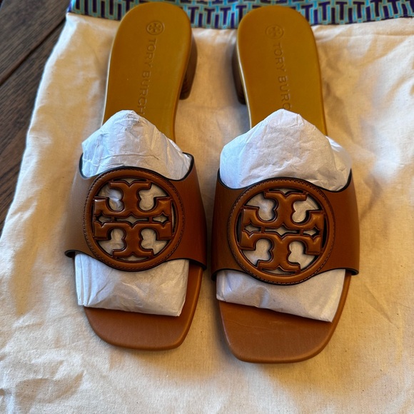 Tory Burch Bombe Miller Slide - Picture 6 of 14